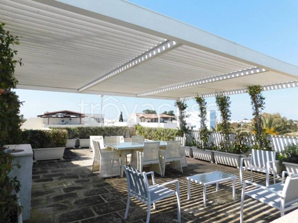 appartamento in vendita ad Ugento in zona Torre San Giovanni