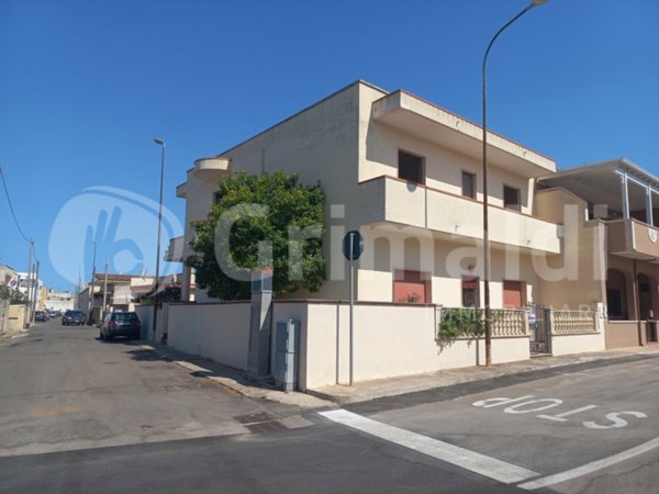 casa indipendente in vendita ad Ugento in zona Gemini