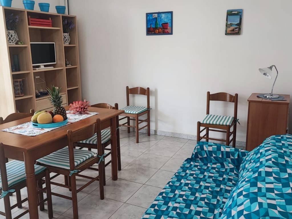 appartamento in vendita ad Ugento in zona Torre San Giovanni