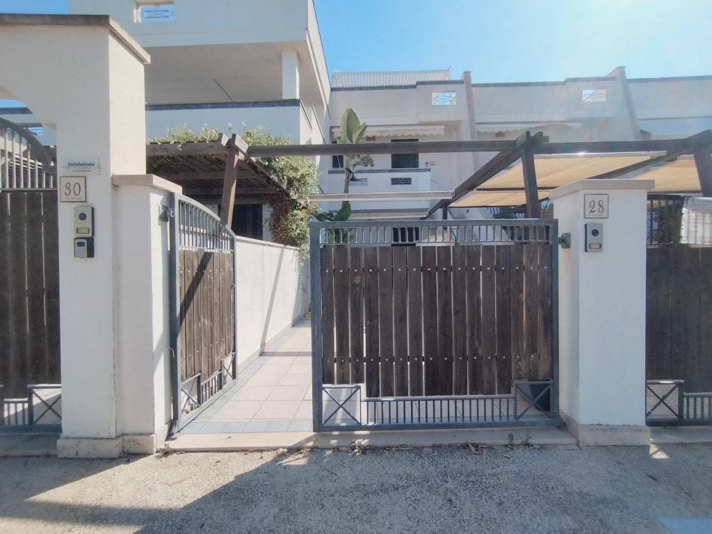 casa indipendente in vendita ad Ugento in zona Torre San Giovanni