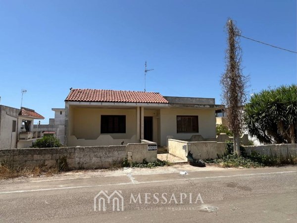 casa indipendente in vendita ad Ugento