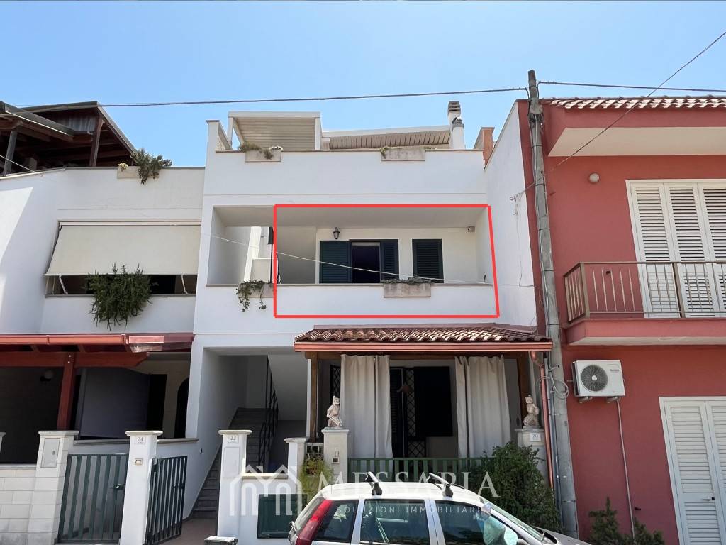 appartamento in vendita ad Ugento in zona Torre San Giovanni