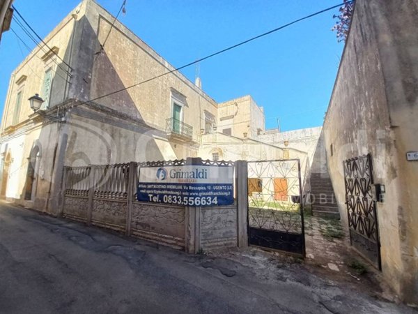 casa indipendente in vendita ad Ugento in zona Gemini