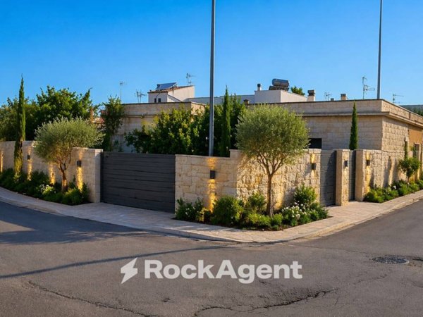 casa indipendente in vendita ad Ugento in zona Gemini