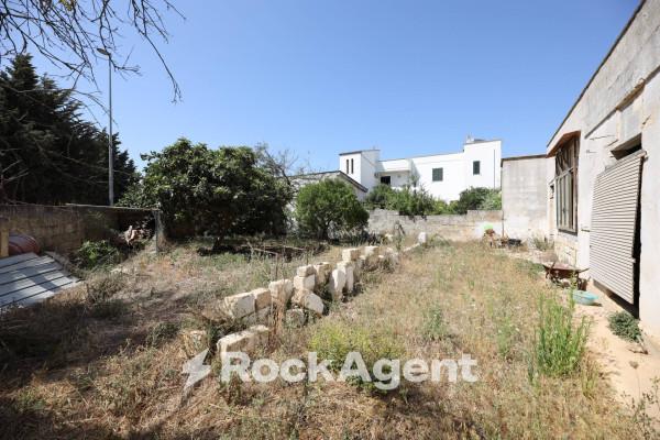 casa indipendente in vendita ad Ugento in zona Gemini
