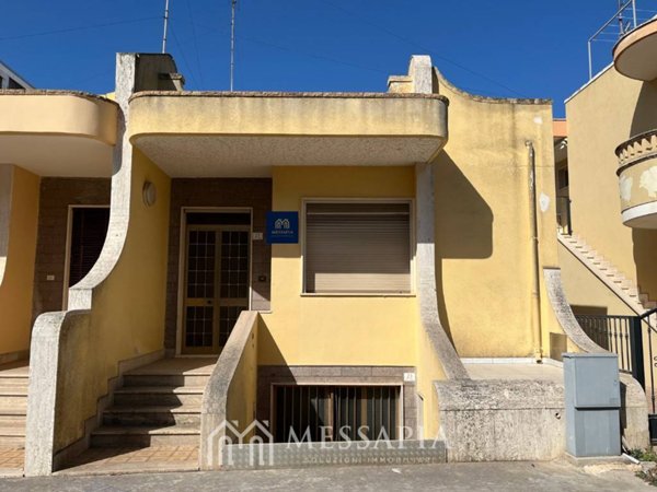 casa indipendente in vendita ad Ugento in zona Torre San Giovanni
