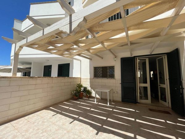appartamento in vendita ad Ugento in zona Torre San Giovanni