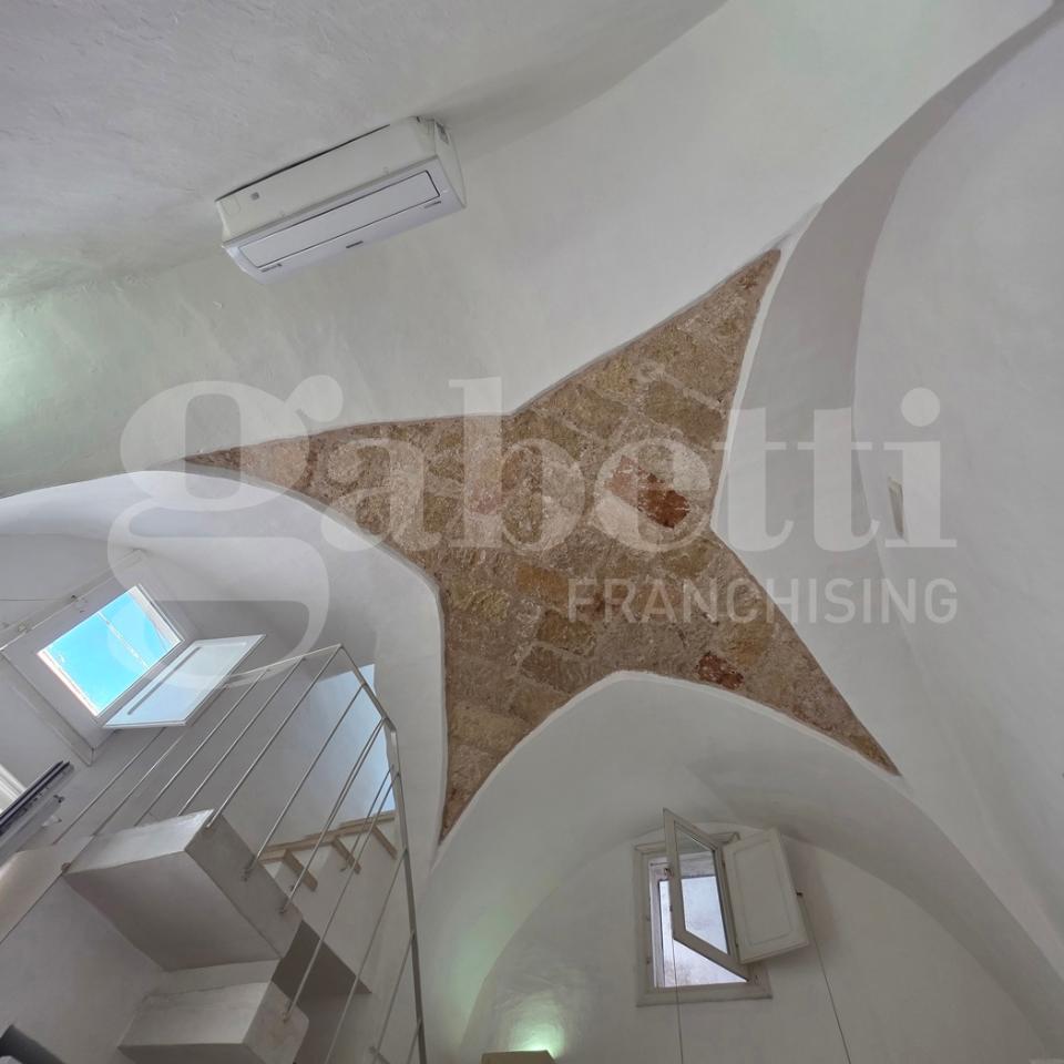 casa indipendente in vendita ad Ugento