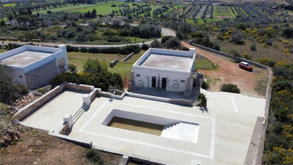 casa indipendente in vendita ad Ugento in zona Torre Mozza