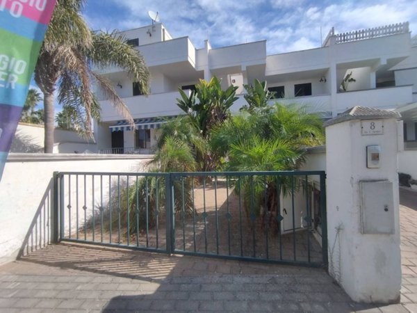 casa indipendente in vendita ad Ugento in zona Torre San Giovanni