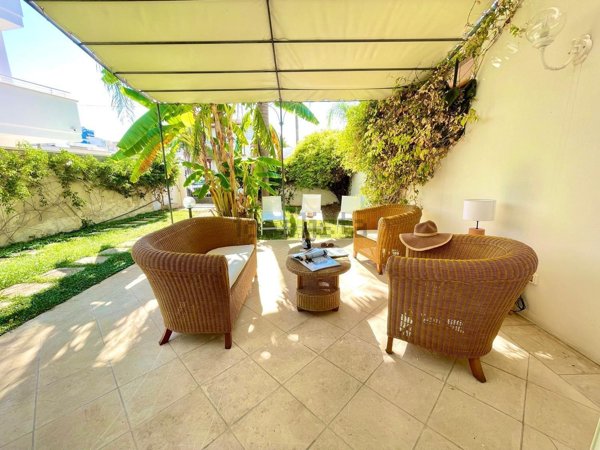 casa indipendente in vendita ad Ugento in zona Torre San Giovanni