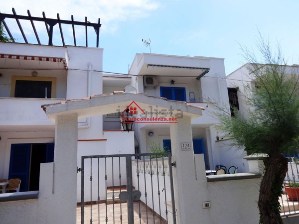 appartamento in vendita ad Ugento in zona Lido Marini
