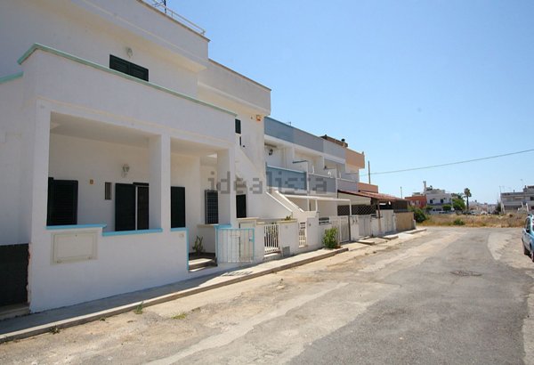 appartamento in vendita ad Ugento in zona Torre San Giovanni