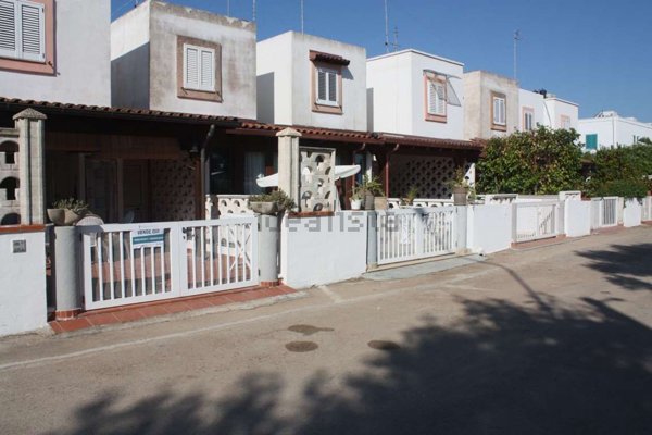 appartamento in vendita ad Ugento in zona Lido Marini