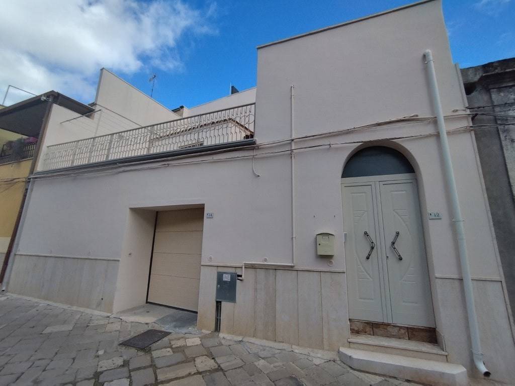 casa indipendente in vendita ad Ugento