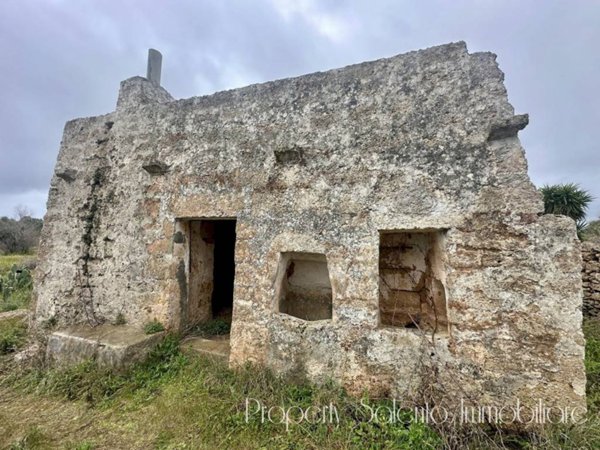terreno agricolo in vendita ad Ugento