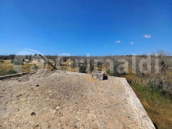 terreno edificabile in vendita ad Ugento in zona Gemini