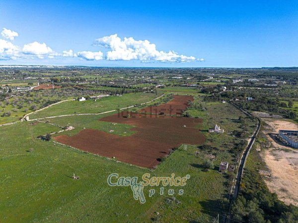 casa indipendente in vendita ad Ugento