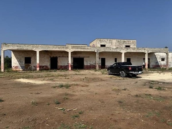 casa indipendente in vendita ad Ugento