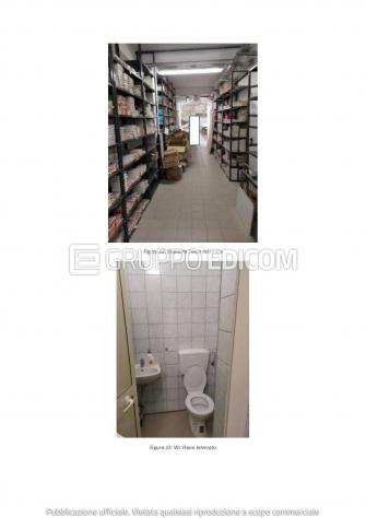 locale commerciale in vendita ad Ugento