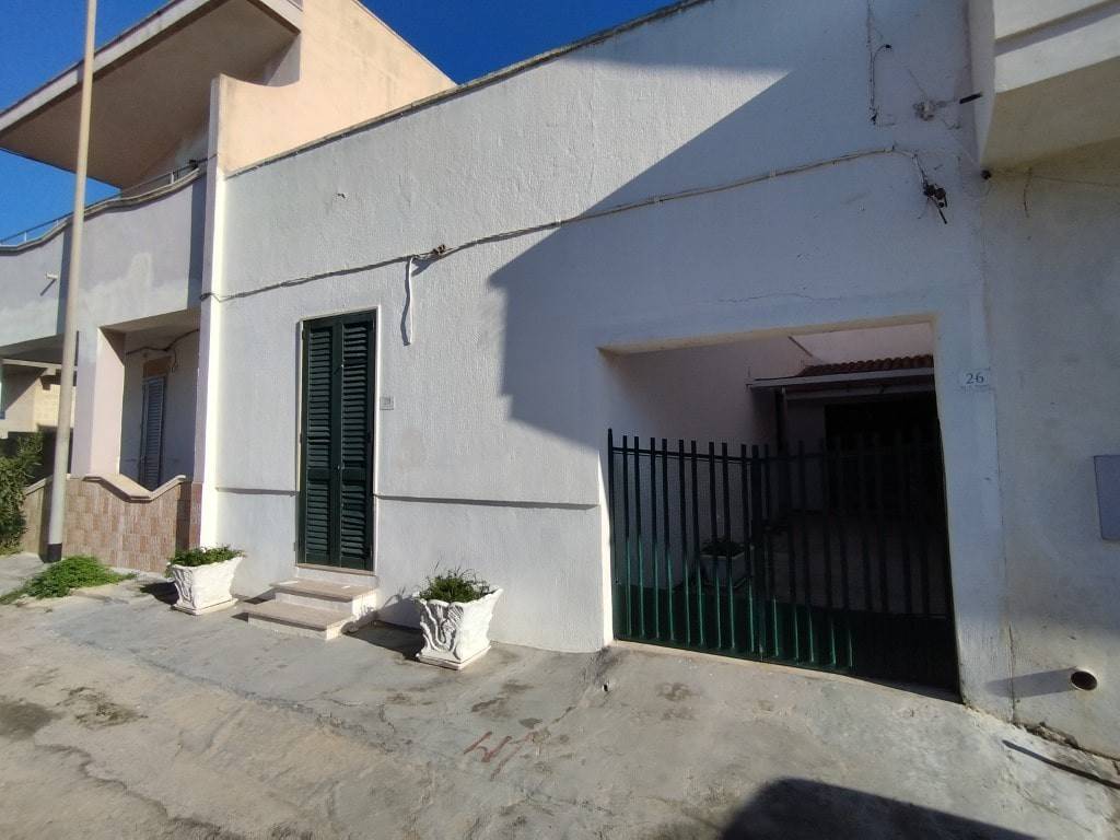 casa indipendente in vendita ad Ugento in zona Torre San Giovanni