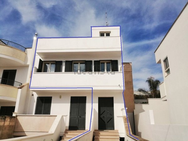 appartamento in vendita ad Ugento in zona Torre San Giovanni