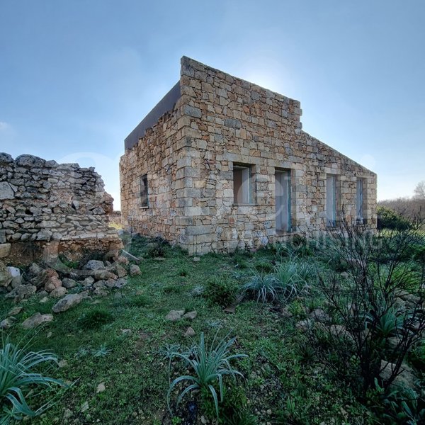 casa indipendente in vendita ad Ugento
