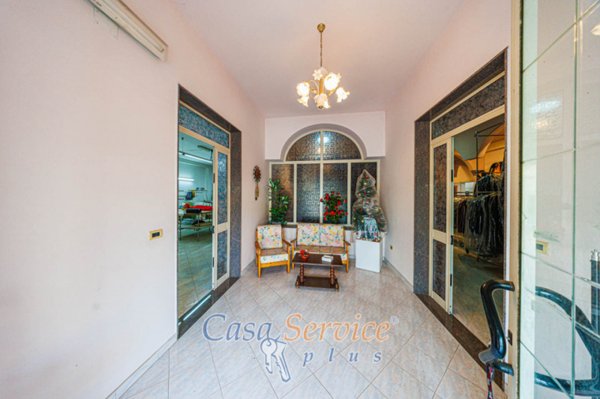 locale commerciale in vendita ad Ugento