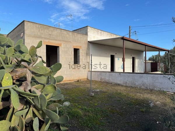 casa indipendente in vendita ad Ugento in zona Torre San Giovanni