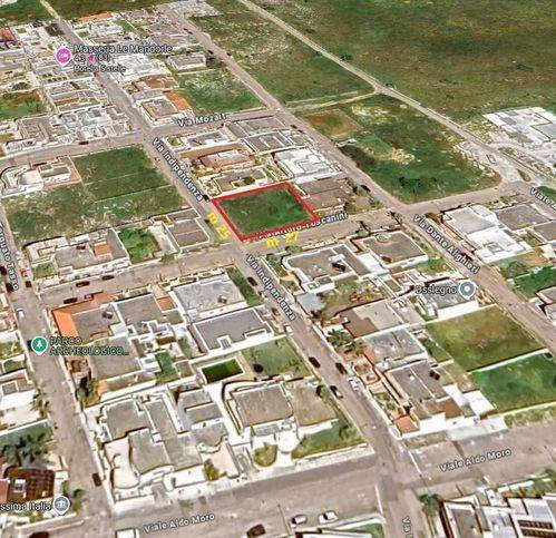 casa indipendente in vendita ad Ugento