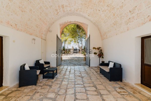 casale in vendita ad Ugento in zona Torre San Giovanni