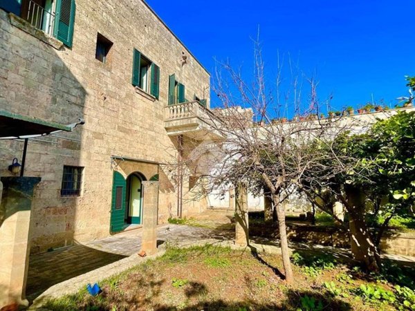 casa indipendente in vendita ad Ugento