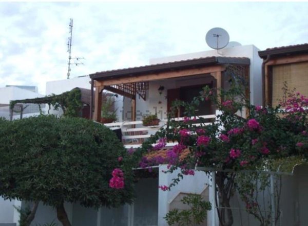 appartamento in vendita ad Ugento in zona Torre San Giovanni