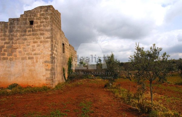 casa indipendente in vendita ad Ugento