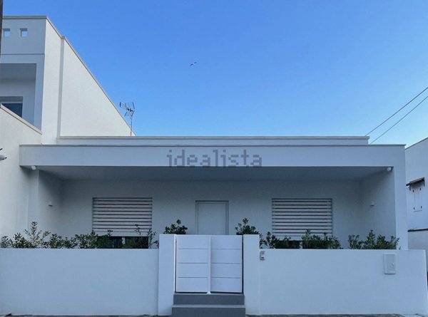 casa indipendente in vendita ad Ugento in zona Torre San Giovanni