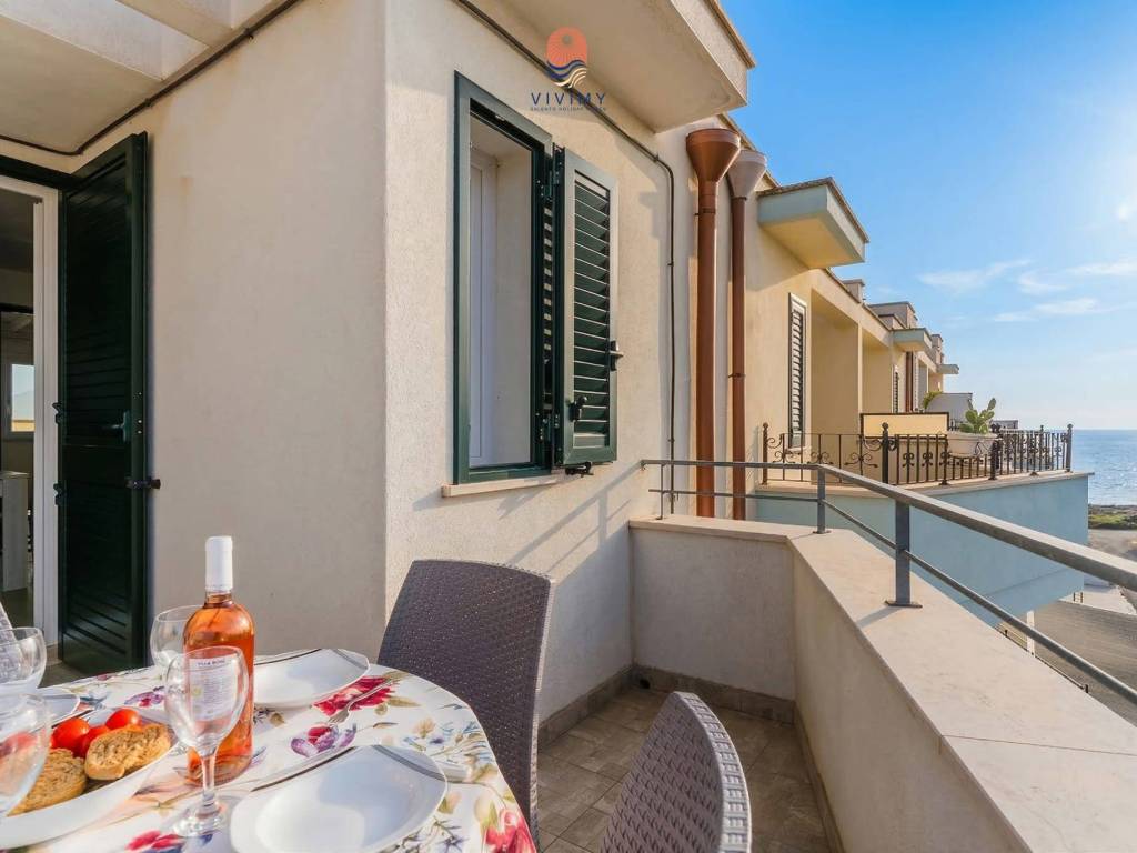 appartamento in vendita ad Ugento in zona Torre San Giovanni