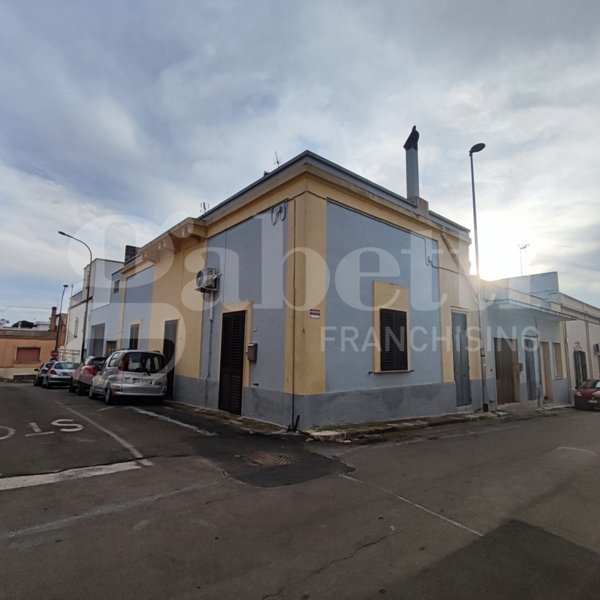 casa indipendente in vendita ad Ugento