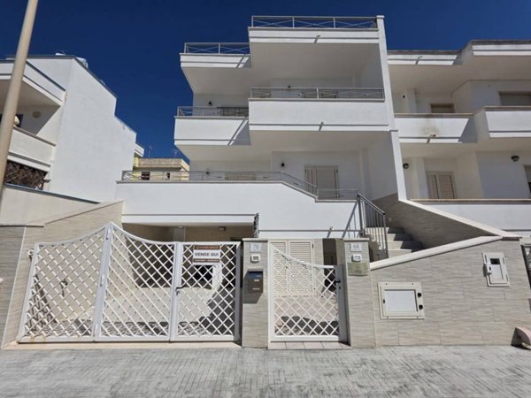 casa indipendente in vendita ad Ugento in zona Torre San Giovanni