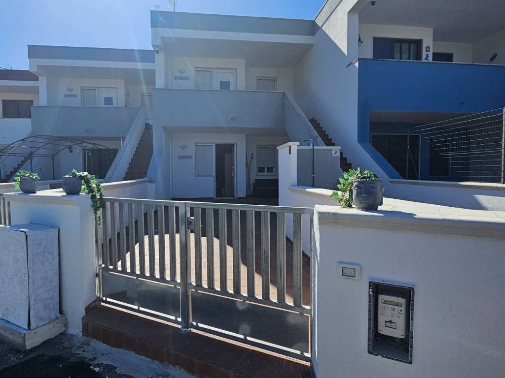 appartamento in vendita ad Ugento in zona Torre San Giovanni
