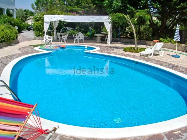 casa indipendente in vendita ad Ugento in zona Torre San Giovanni