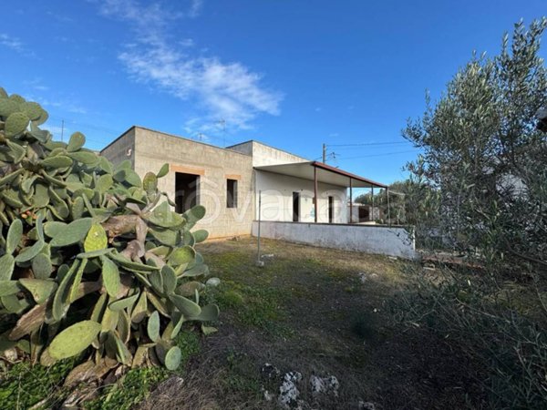 casa indipendente in vendita ad Ugento in zona Torre San Giovanni