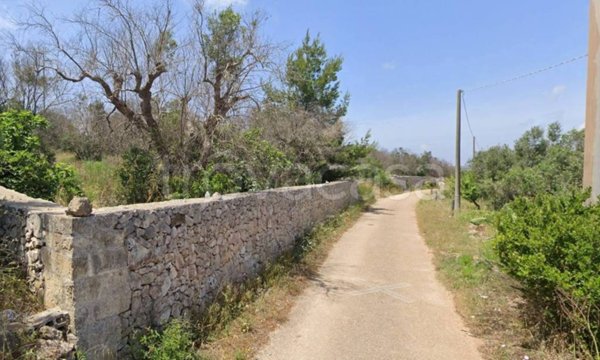 casa indipendente in vendita ad Ugento