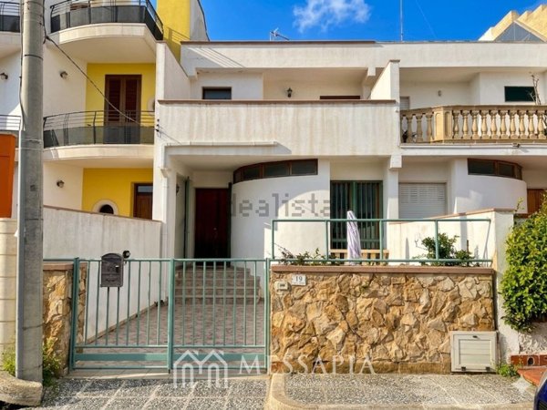 casa indipendente in vendita ad Ugento in zona Torre San Giovanni