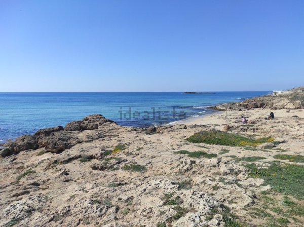 appartamento in vendita ad Ugento in zona Torre San Giovanni