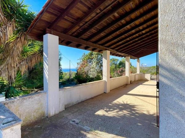 casa indipendente in vendita ad Ugento in zona Lido Marini