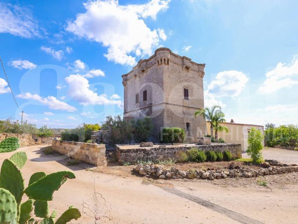 villa in vendita ad Ugento in zona Torre San Giovanni