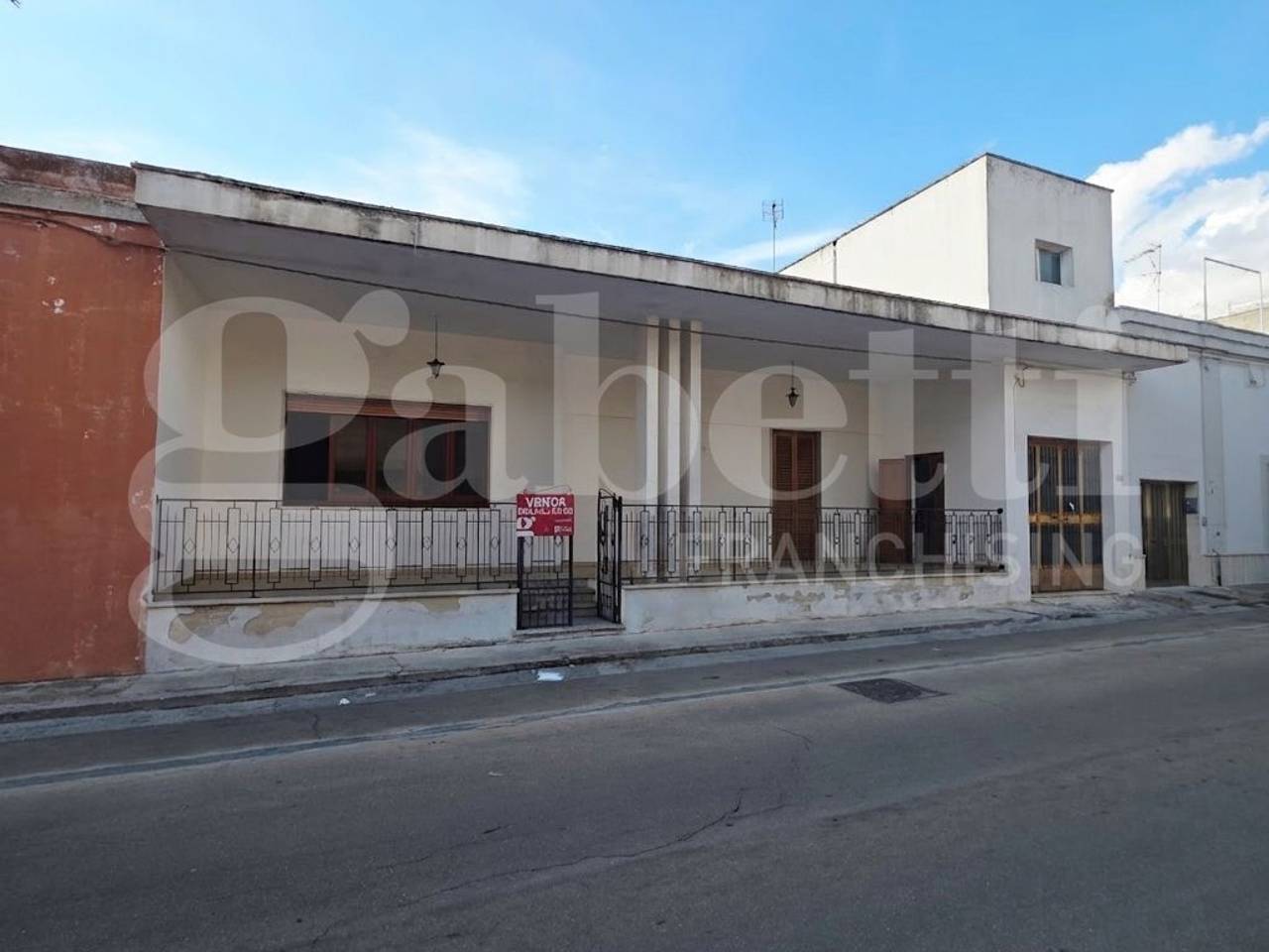 casa indipendente in vendita ad Ugento