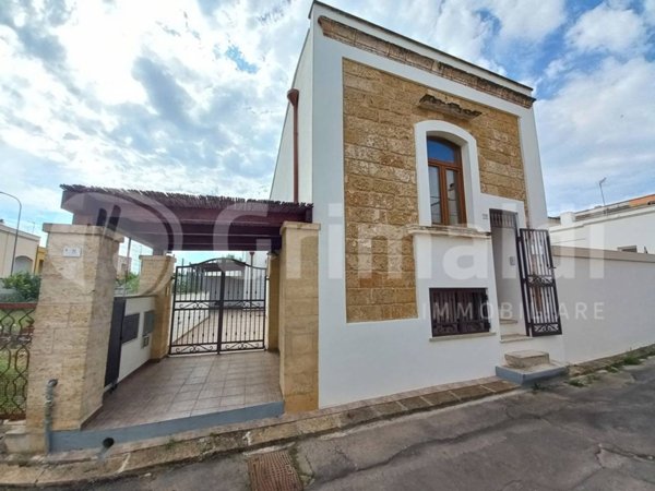 casa indipendente in vendita ad Ugento in zona Gemini