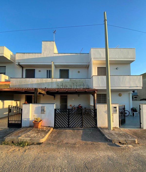 casa indipendente in vendita ad Ugento in zona Torre San Giovanni