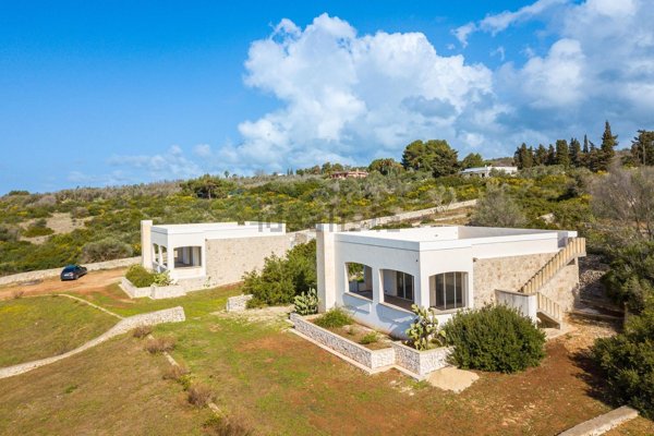 casa indipendente in vendita ad Ugento